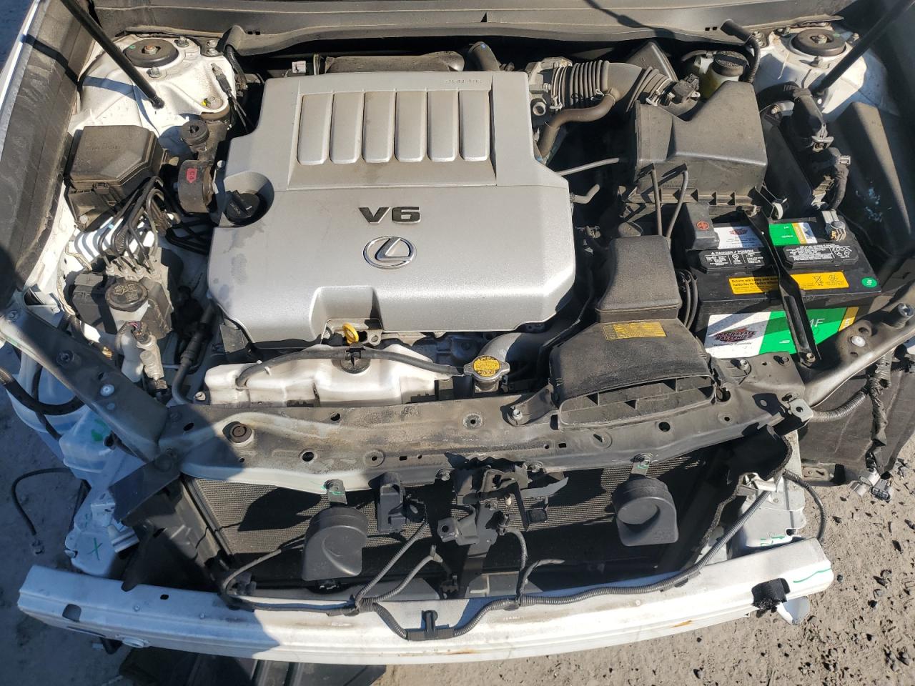 2013 Lexus ES - Image 11