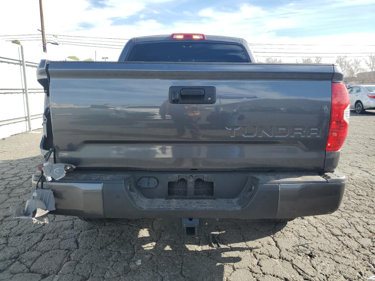 2019 Toyota Tundra - Image 6