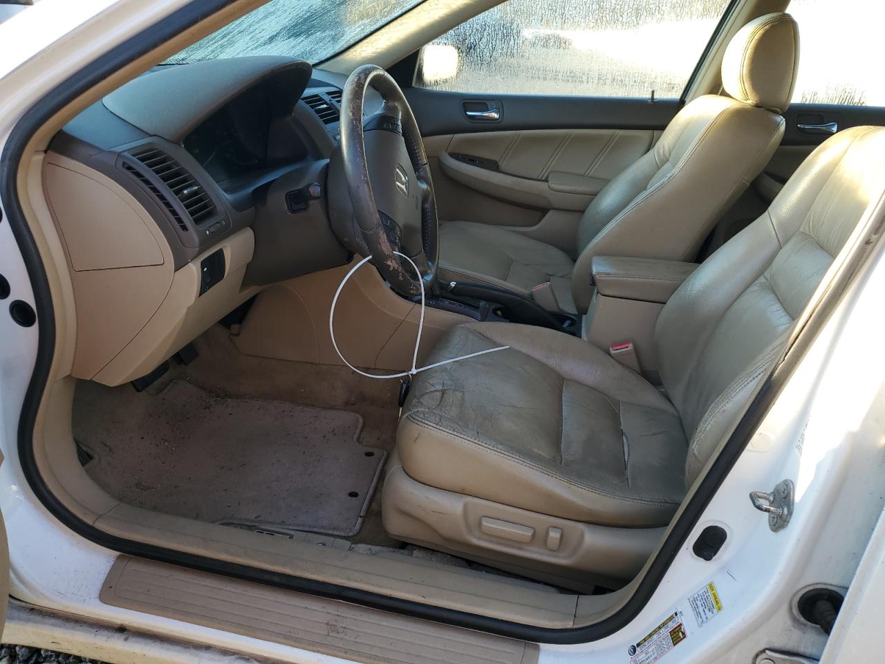 2007 Honda Accord - Image 7