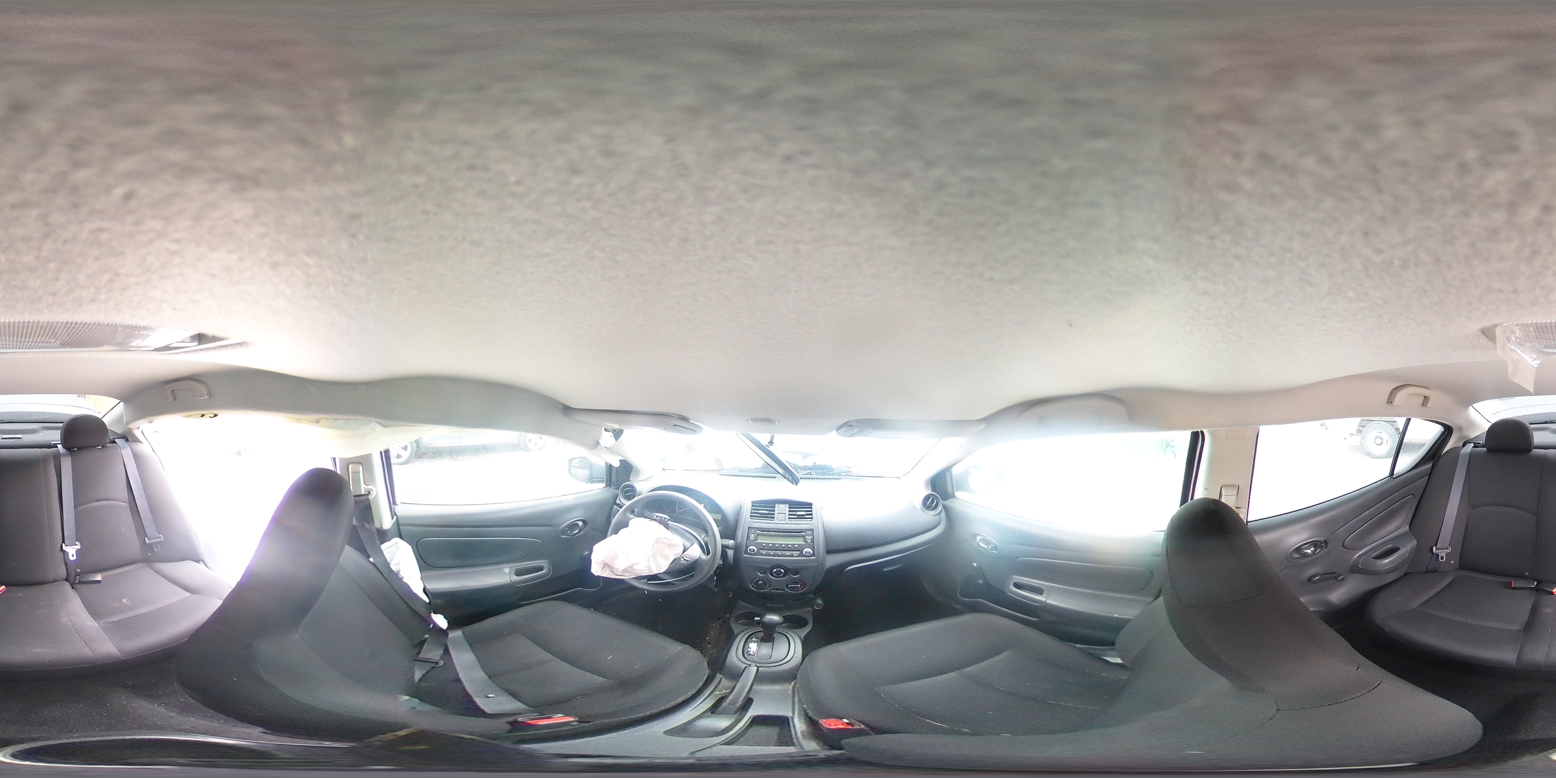 2017 Nissan Versa - Image 14