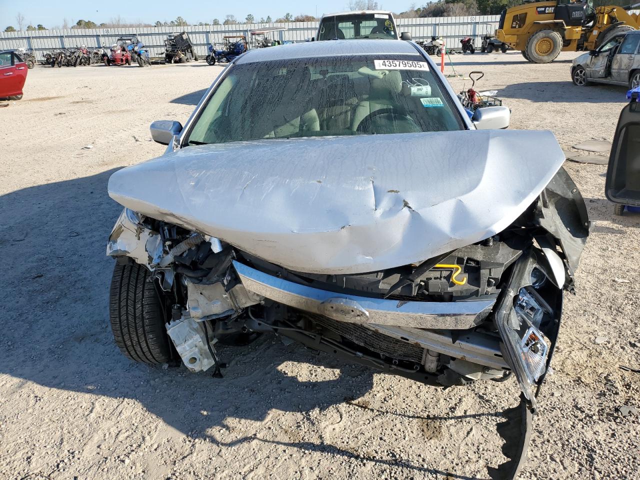 2012 Ford Fusion - Image 12