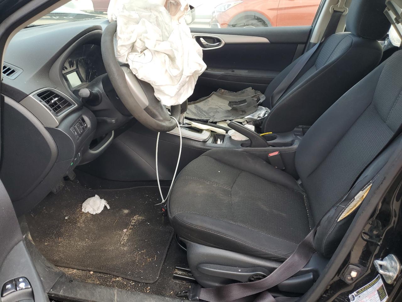 2014 Nissan Sentra - Image 7
