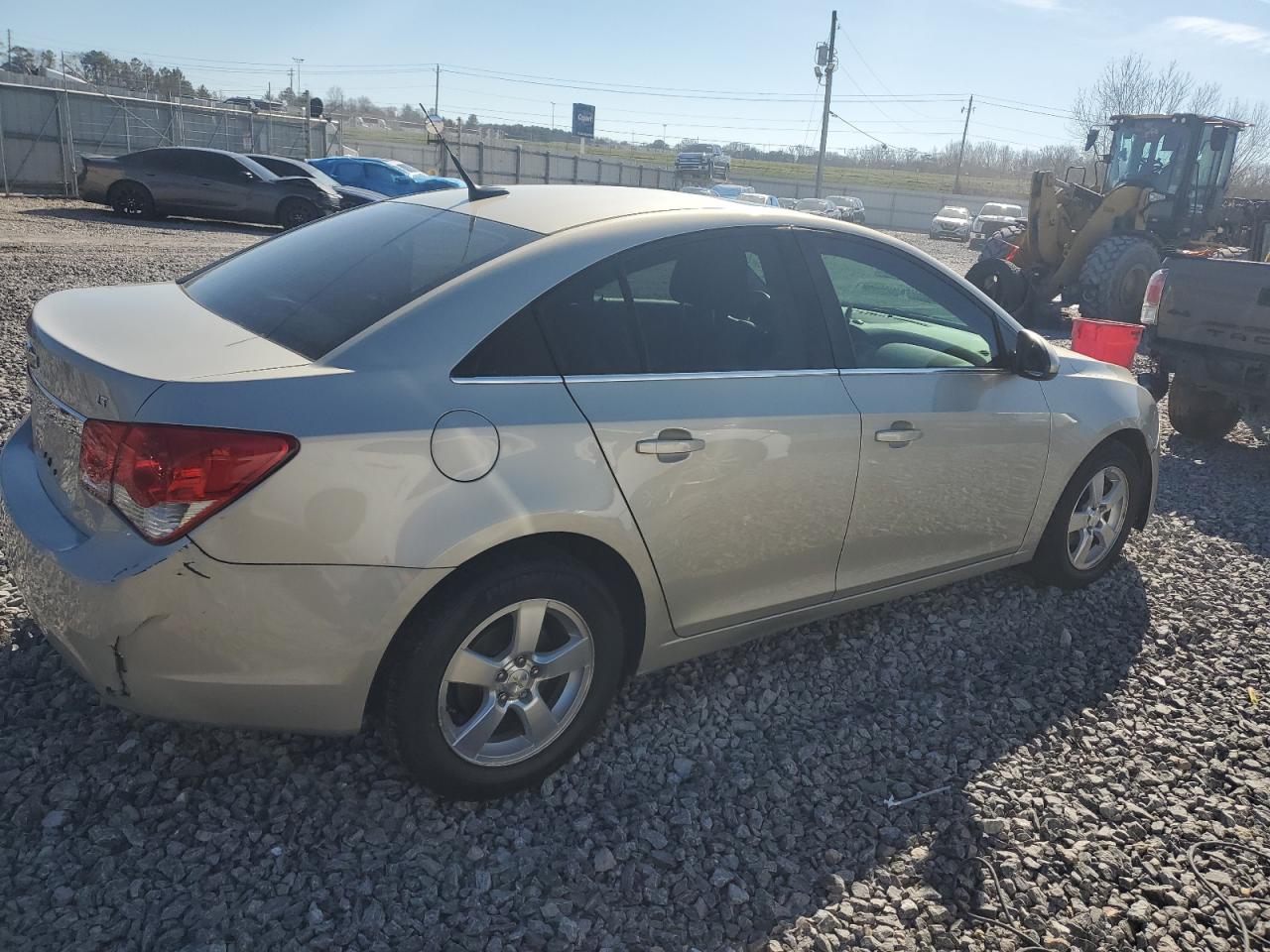 2014 Chevrolet Cruze - Image 3