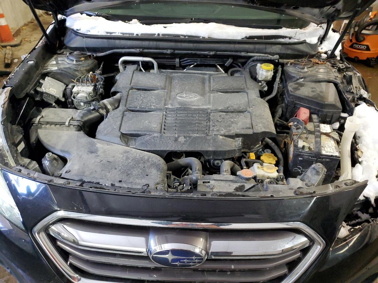 2019 Subaru Outback - Image 12