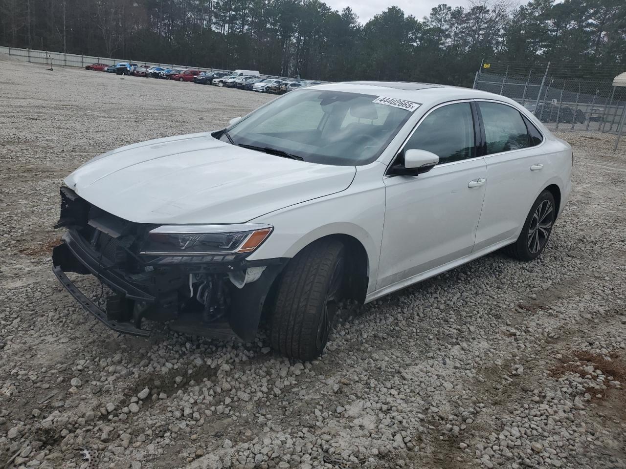 2021 Volkswagen Passat - Image 1