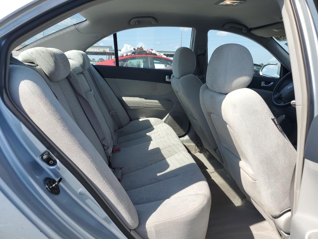 2006 Hyundai Sonata - Image 10