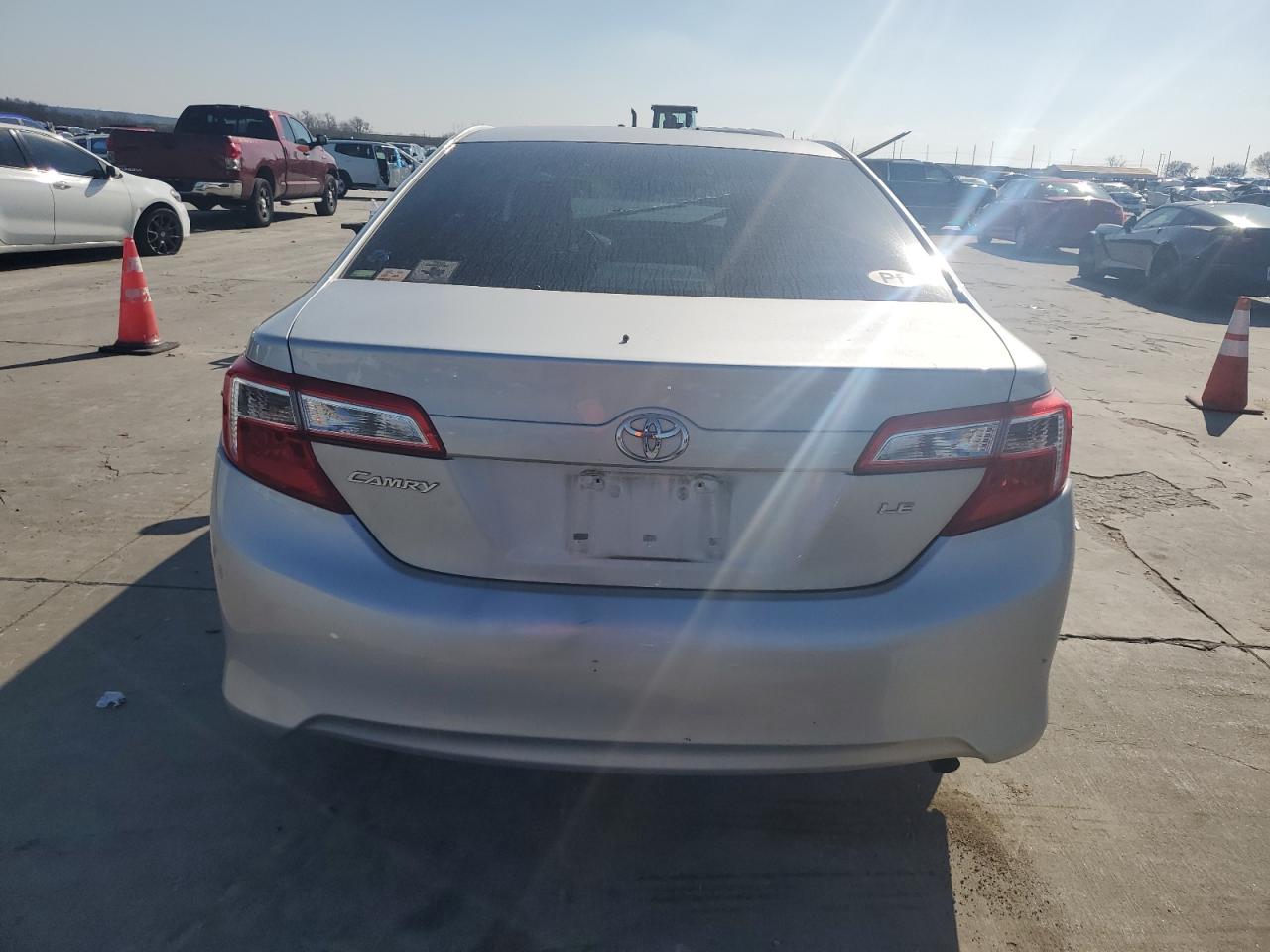 2014 Toyota Camry - Image 6