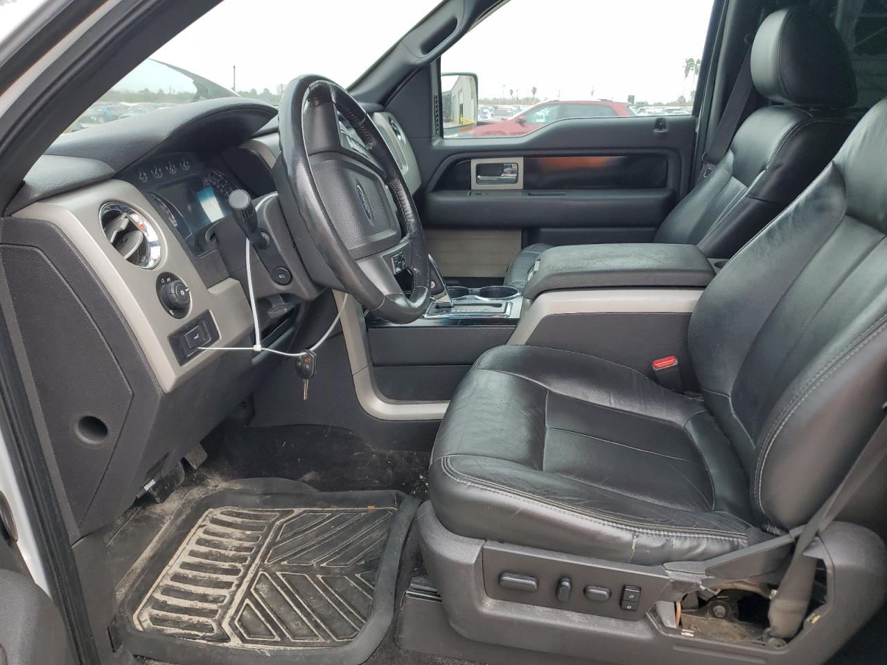 2011 Ford F-150 - Image 7
