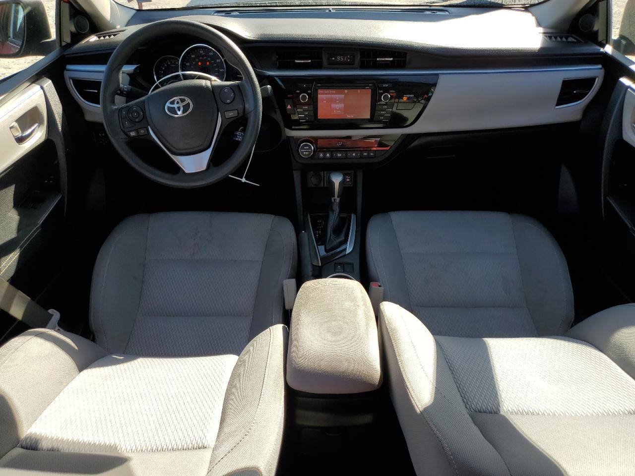 2015 Toyota Corolla - Image 8
