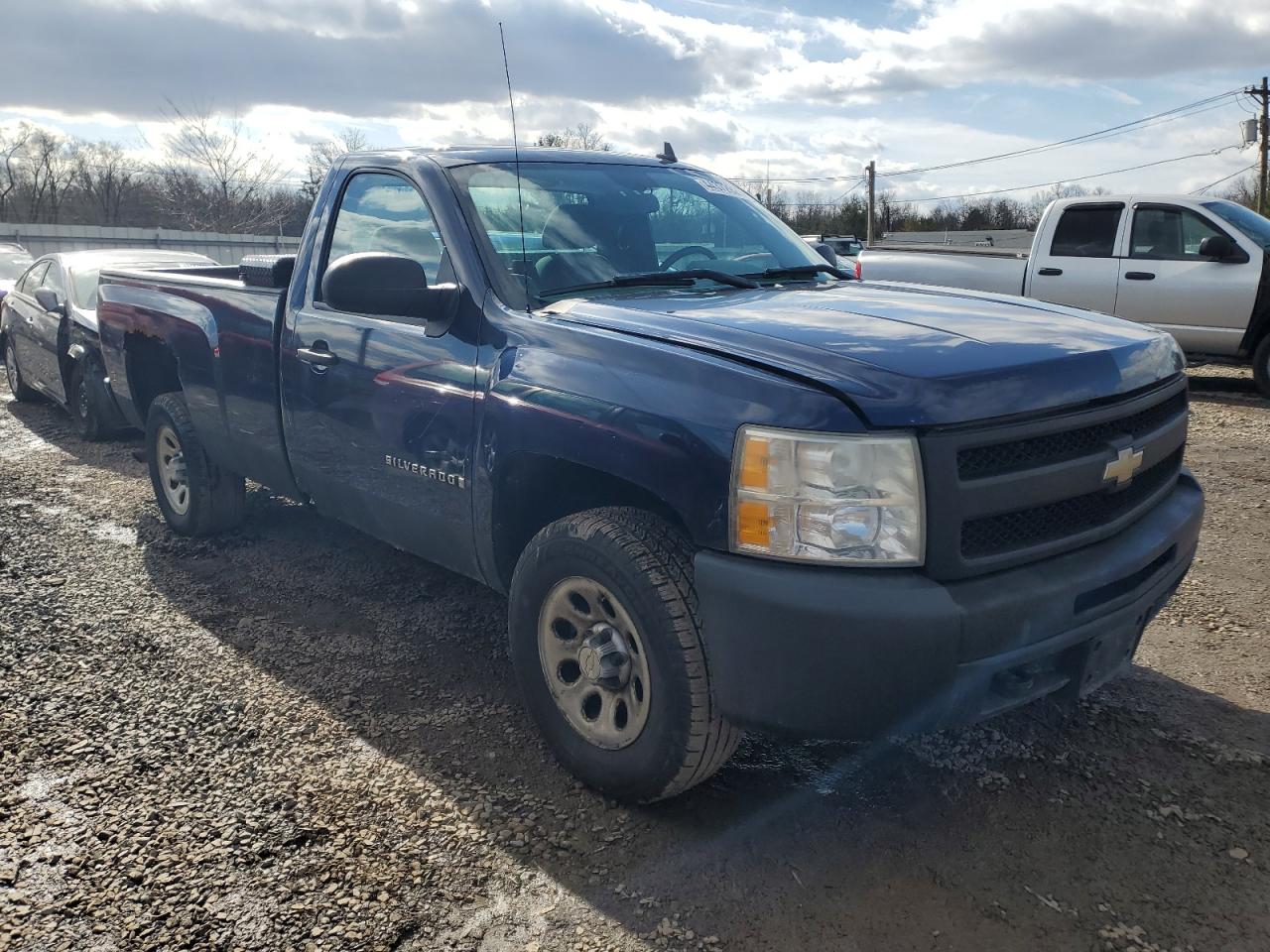2009 Chevrolet Silverado - Image 4