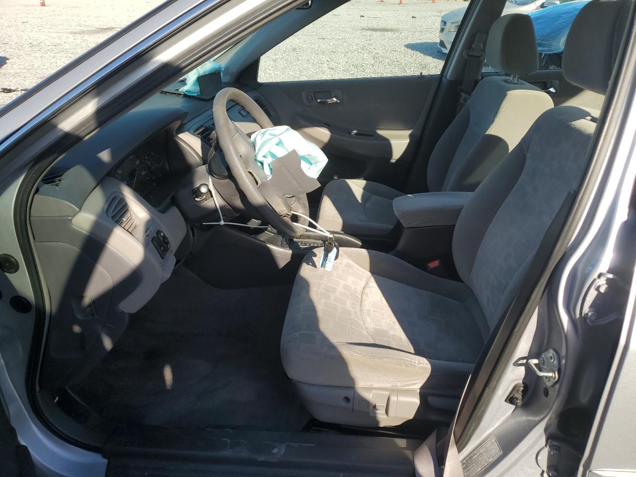 2002 Honda Accord - Image 7