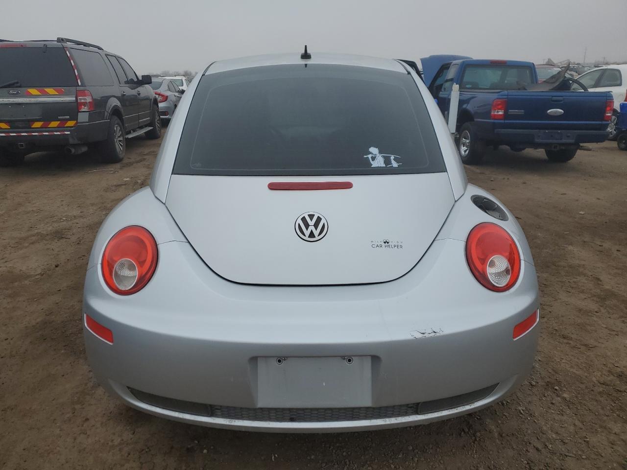 2007 Volkswagen Beetle - Image 6