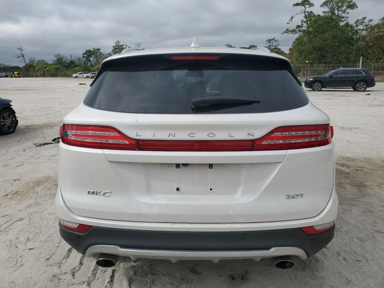 2017 Lincoln MKC - Image 6