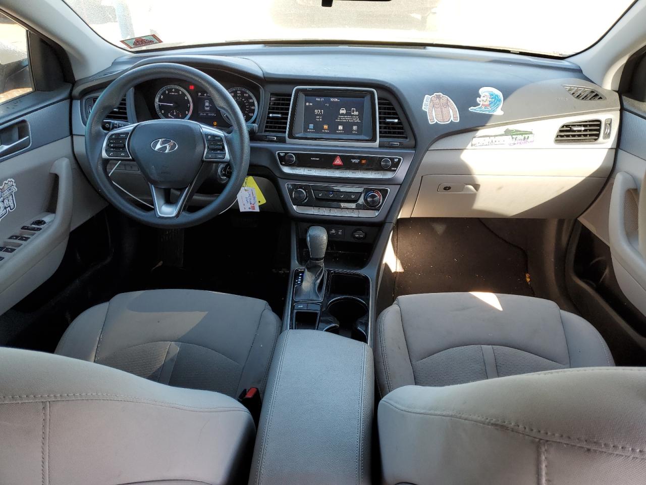 2018 Hyundai Sonata - Image 8