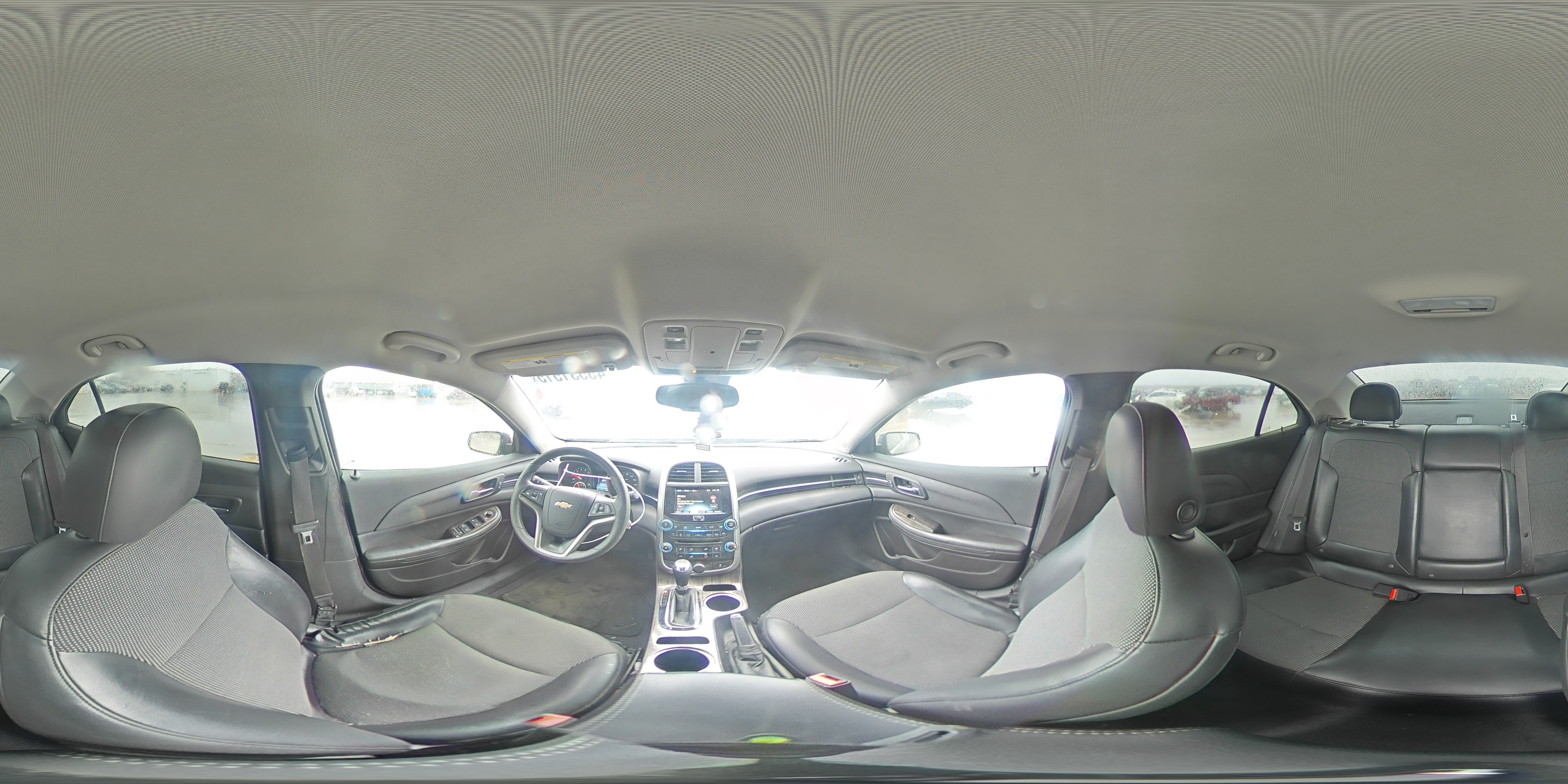 2016 Chevrolet Malibu - Image 13