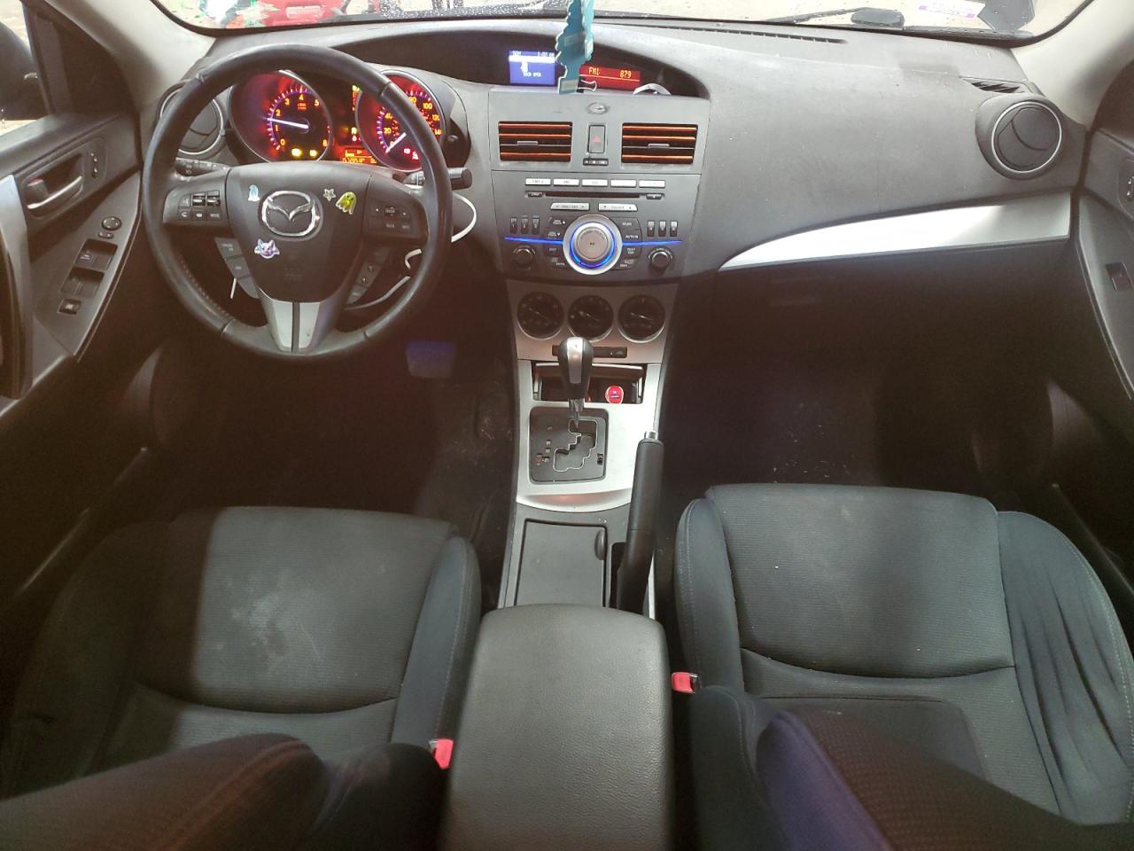 2010 Mazda 3 - Image 8