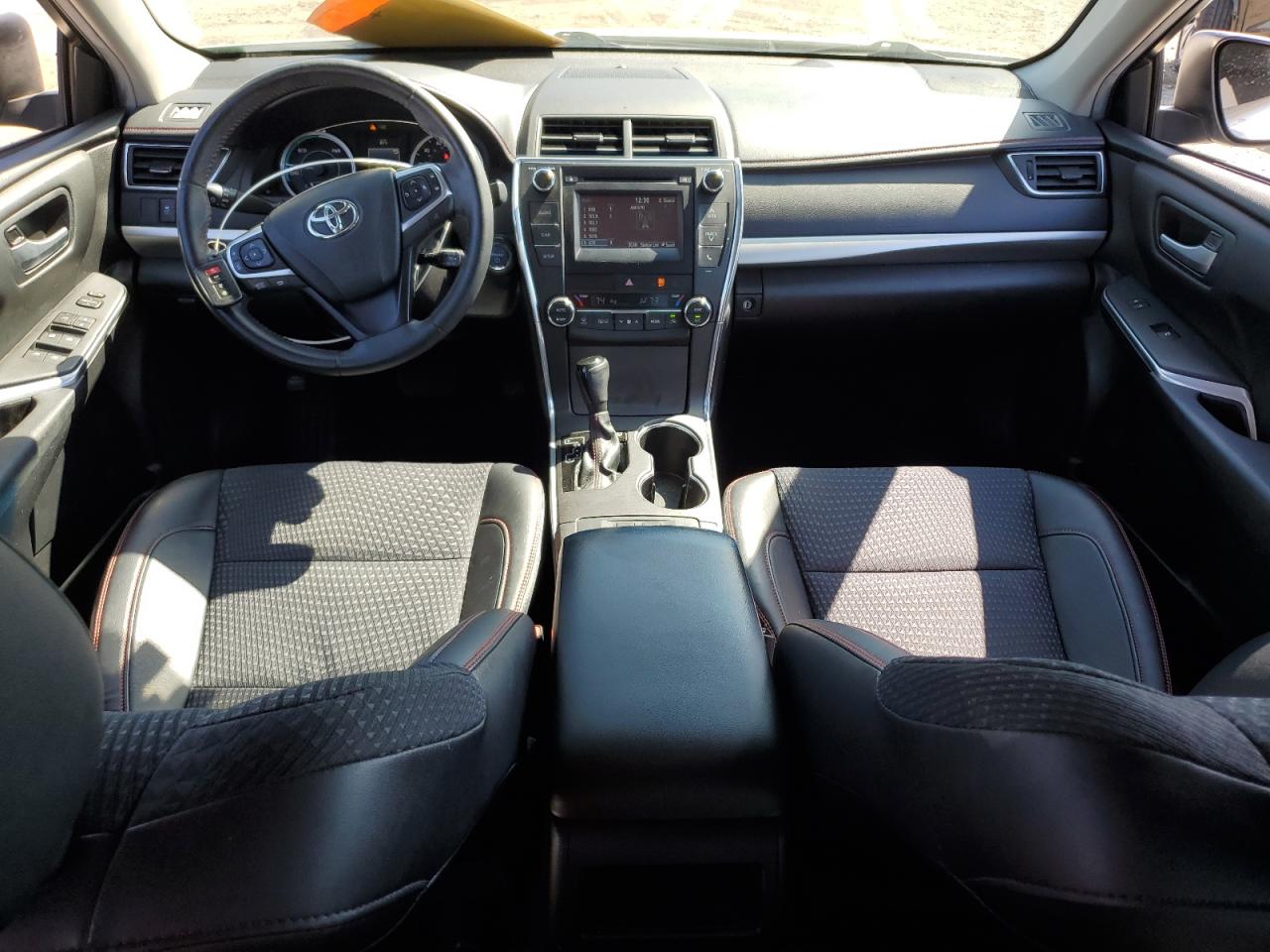 2015 Toyota Camry - Image 8