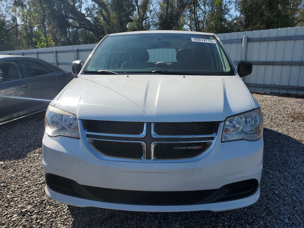 2017 Dodge Caravan - Image 5