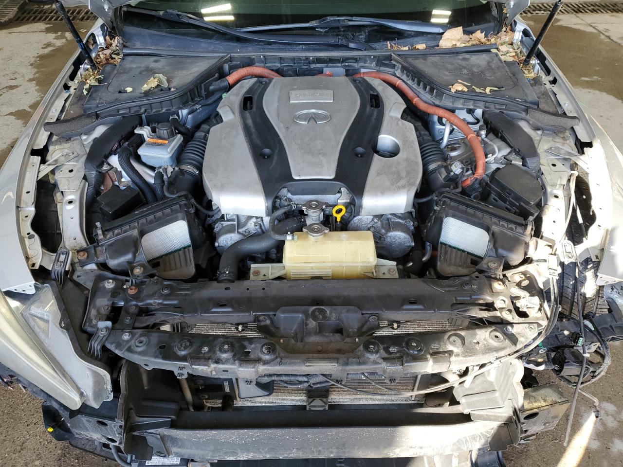 2014 Infiniti Q50 - Image 11