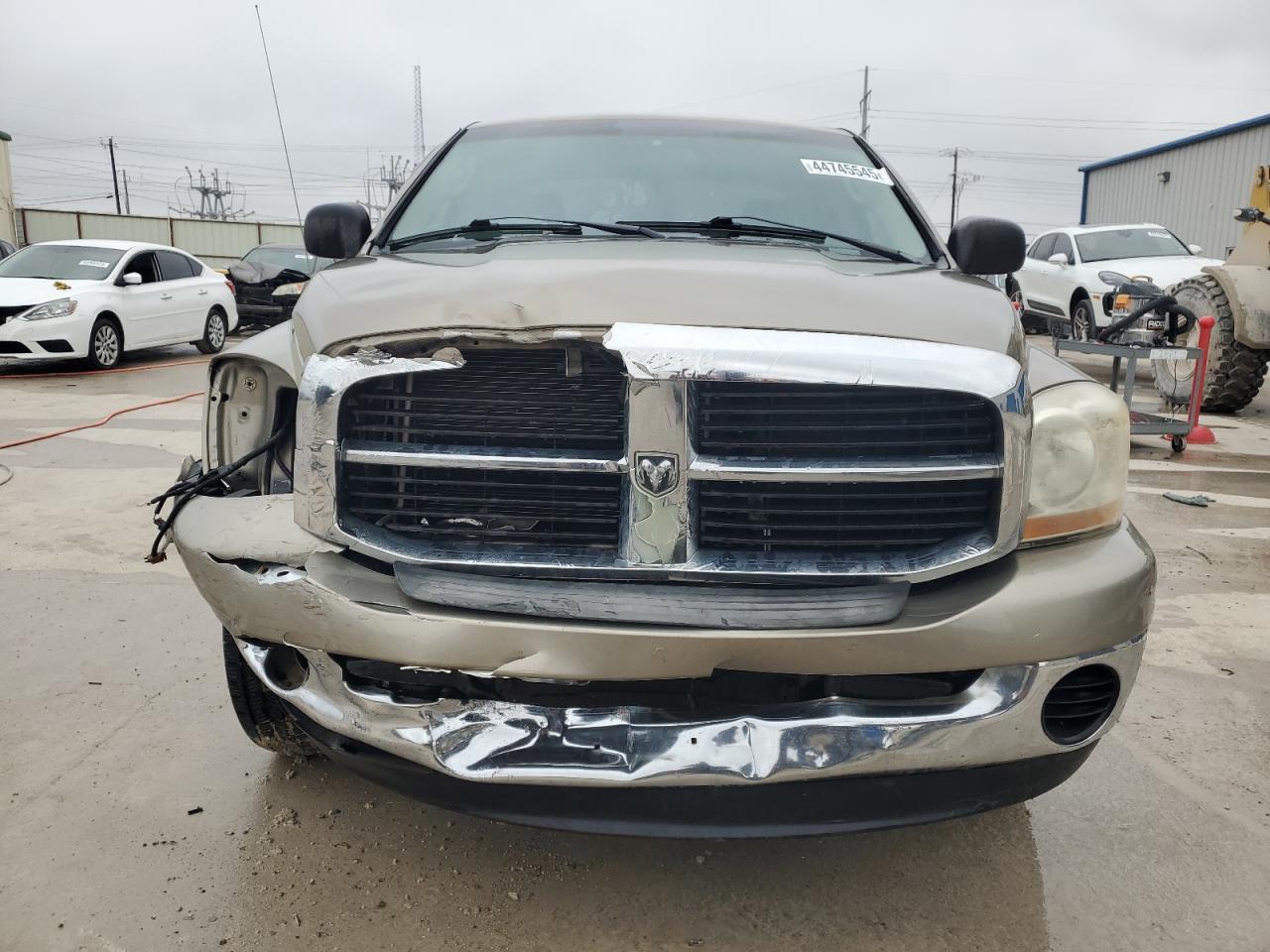 2006 Dodge RAM - Image 5