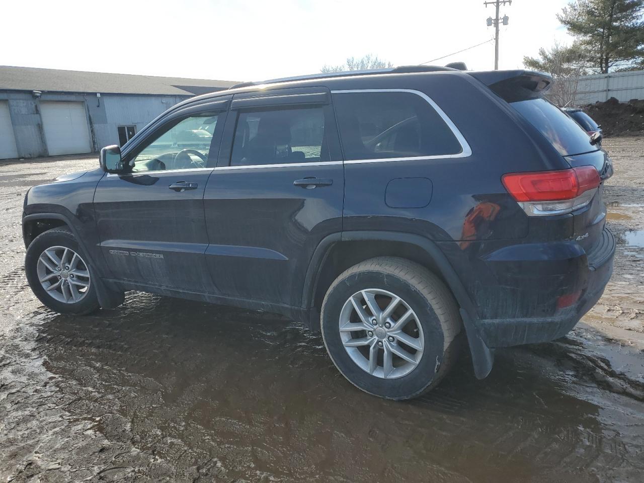 2017 Jeep Grand Cherokee - Image 2
