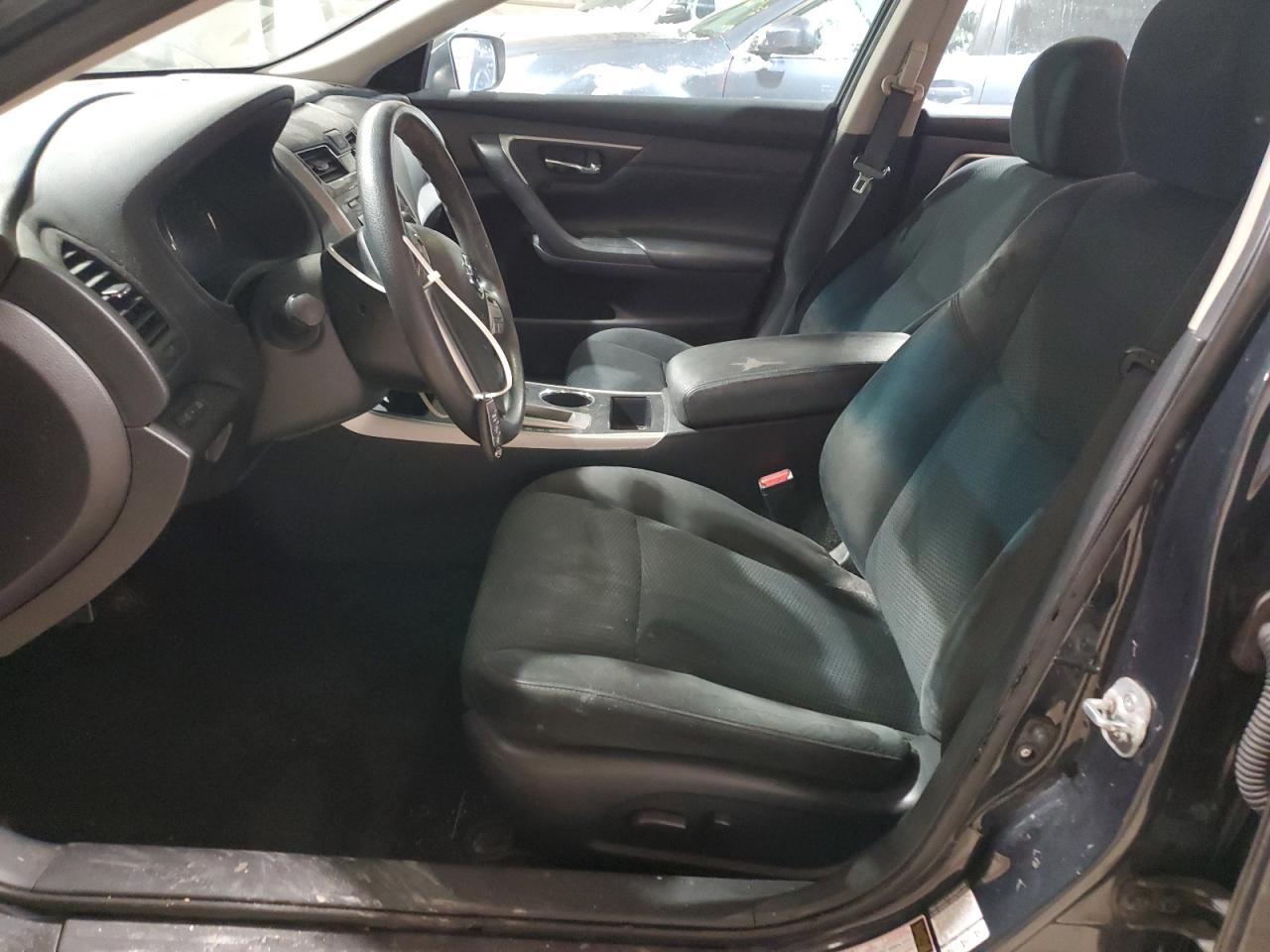 2015 Nissan Altima - Image 7