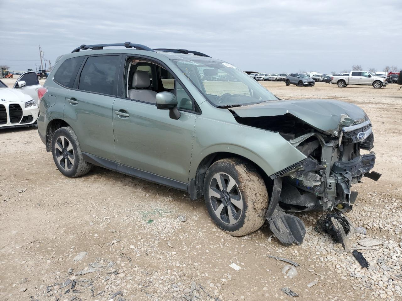 2017 Subaru Forester - Image 4