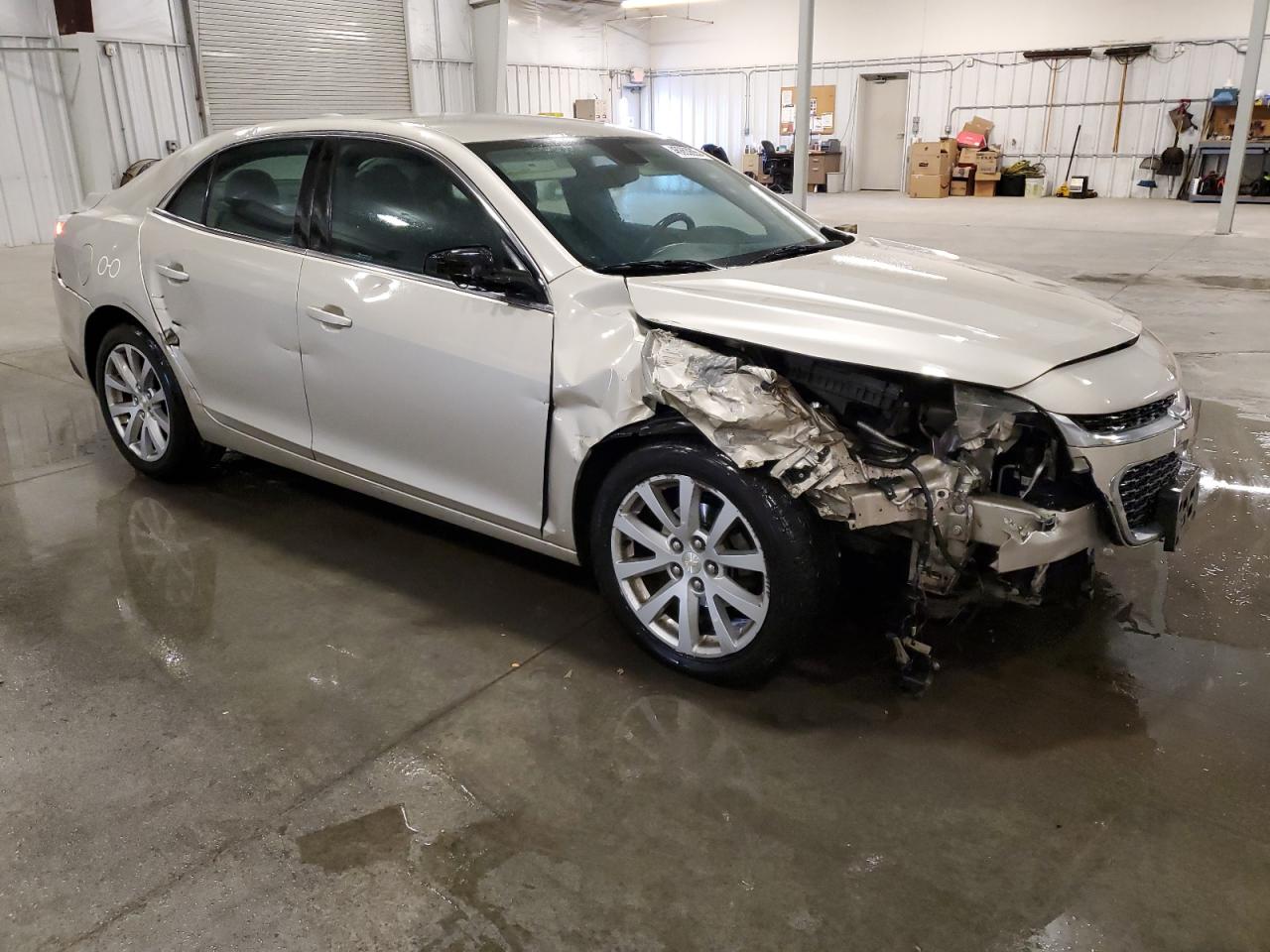 2015 Chevrolet Malibu - Image 4