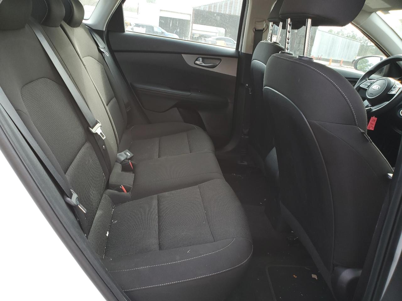 2021 Kia Forte - Image 10