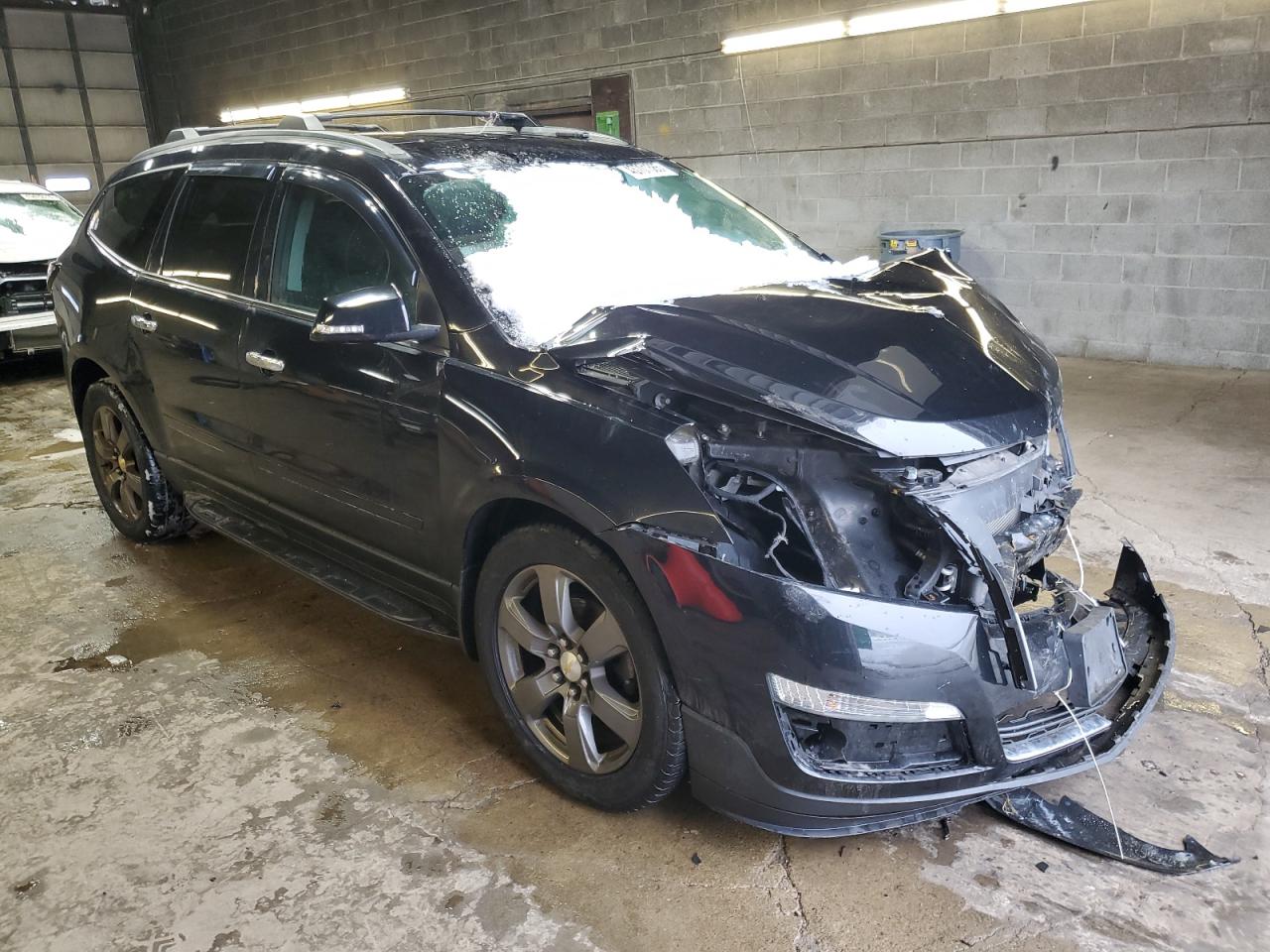 2017 Chevrolet Traverse - Image 4