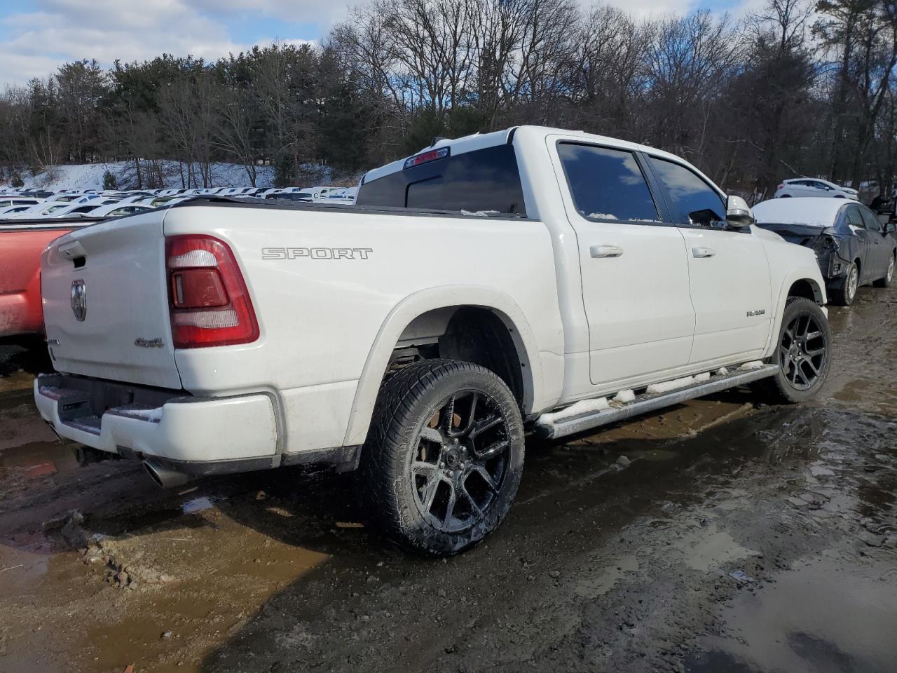 2020 RAM 1500 - Image 3