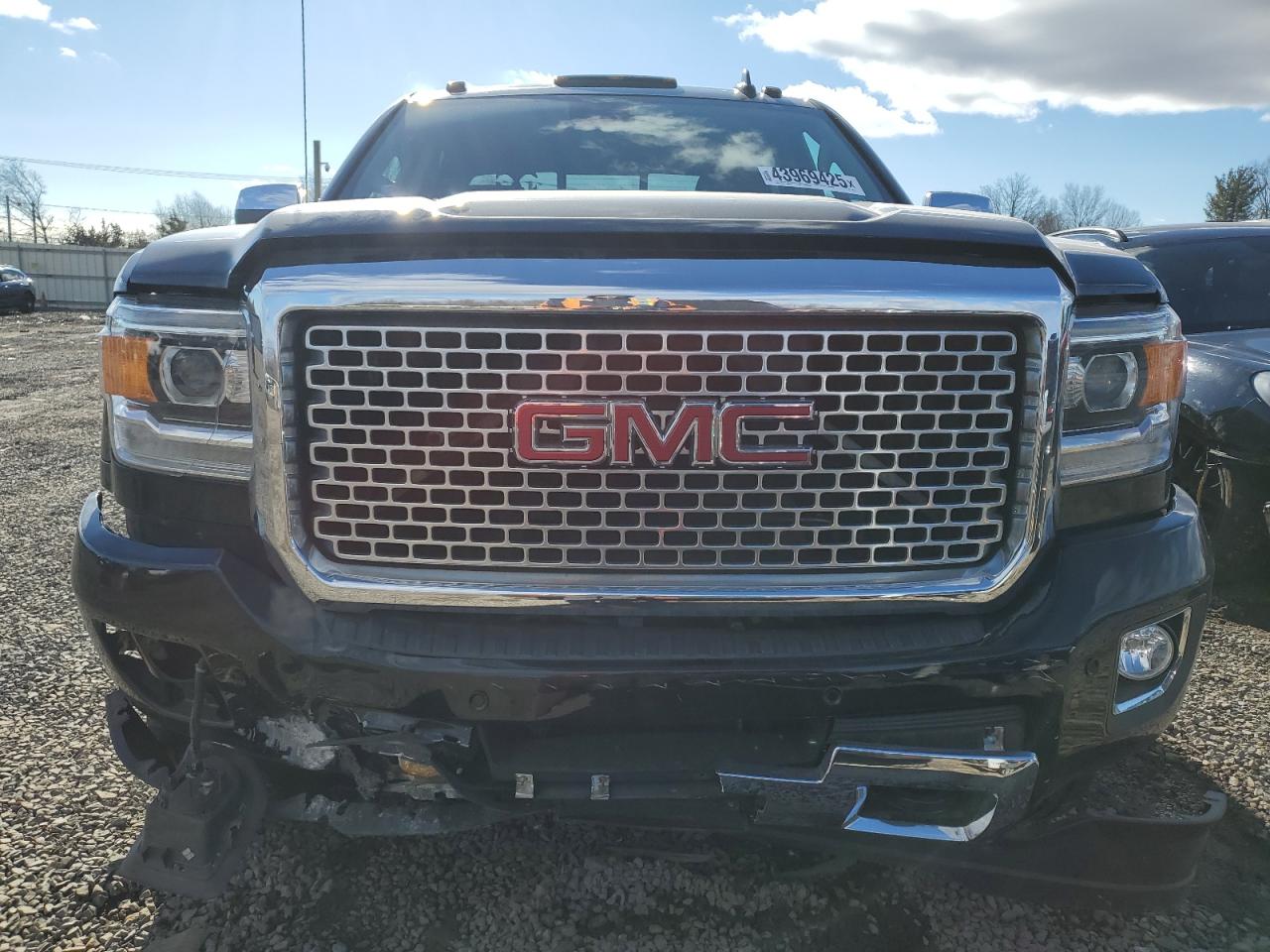 2017 GMC Sierra - Image 5