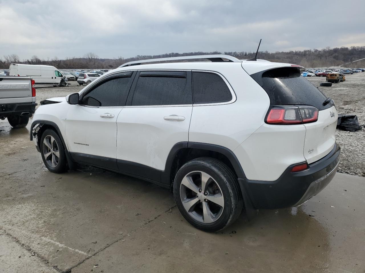 2019 Jeep Grand Cherokee - Image 2