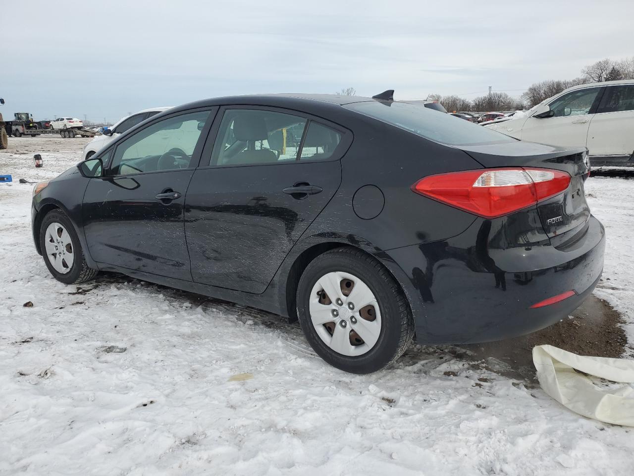 2015 Kia Forte - Image 2