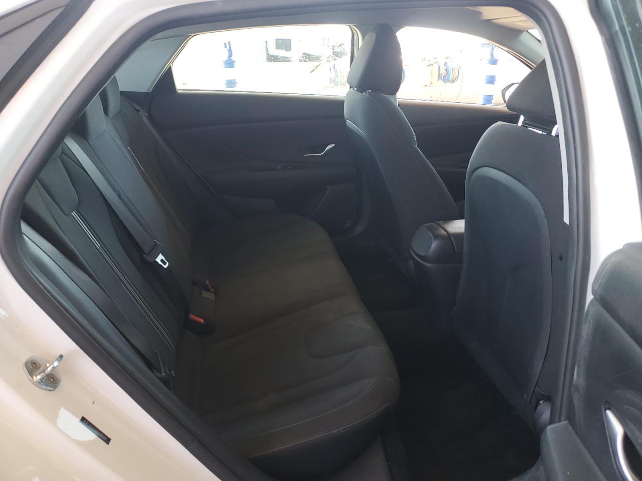 2021 Hyundai Elantra - Image 10