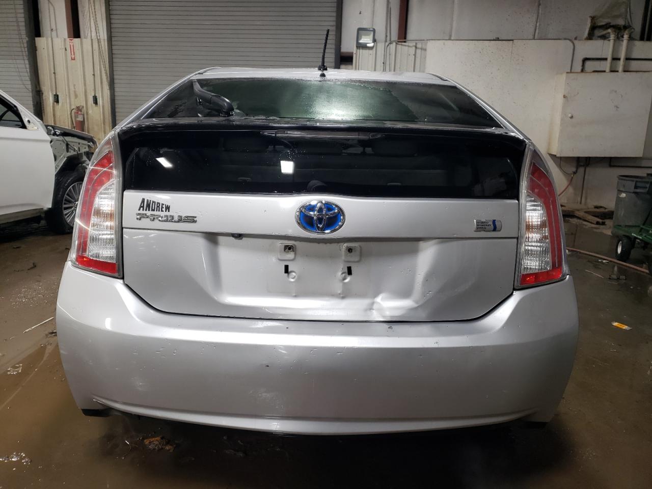 2015 Toyota Prius - Image 6
