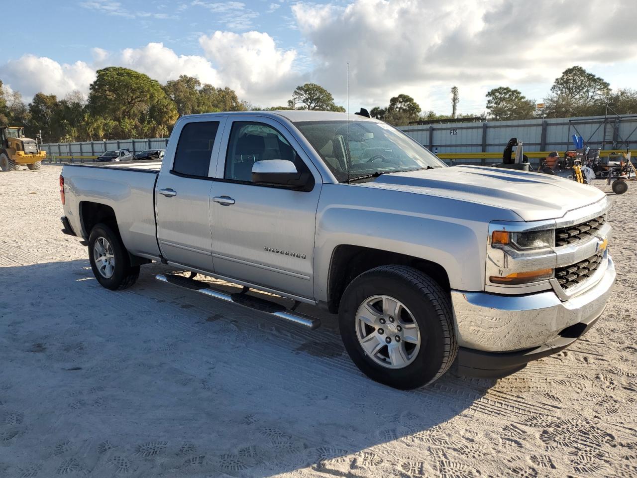 2019 Chevrolet Silverado - Image 4
