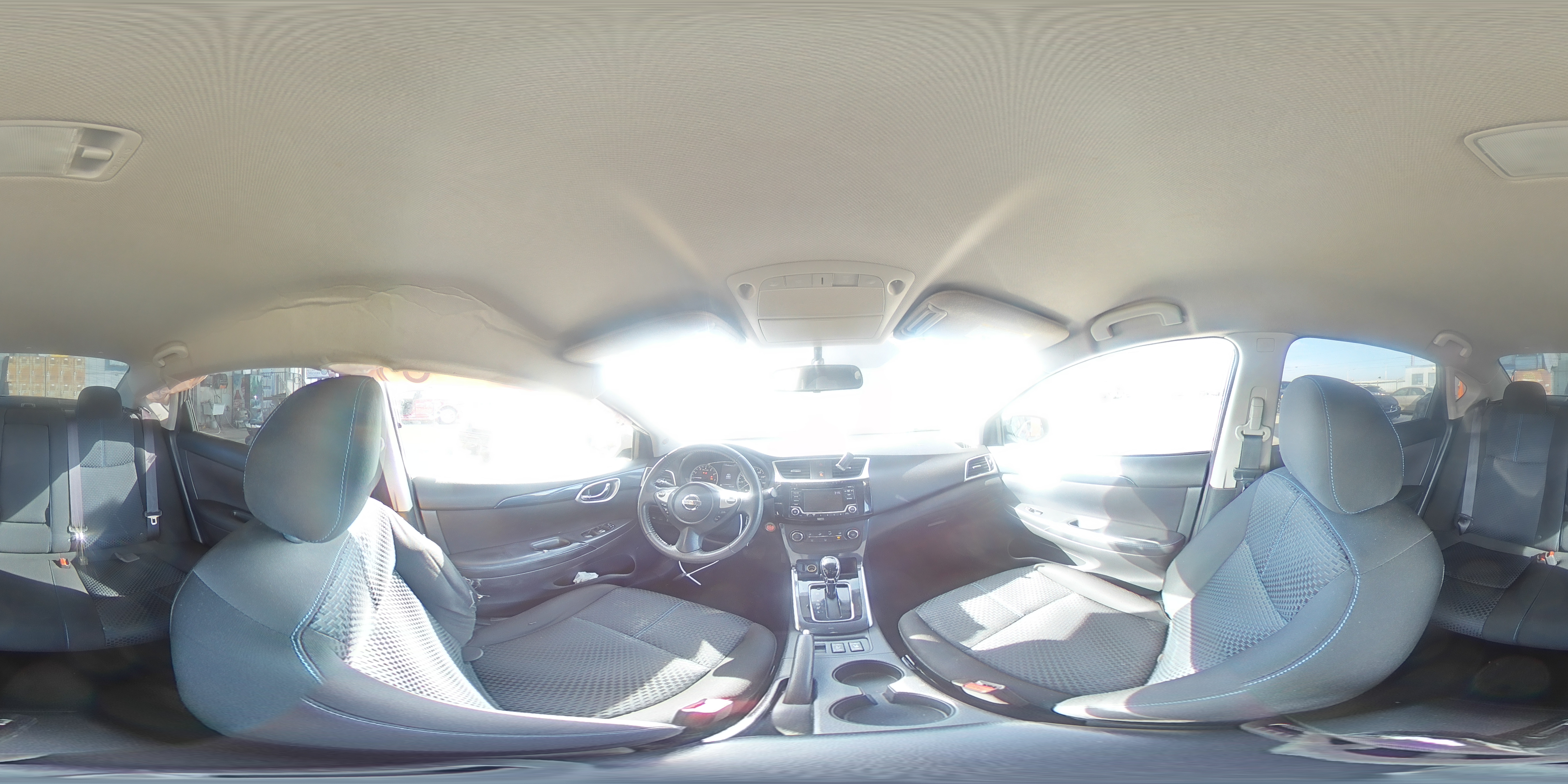 2016 Nissan Sentra - Image 13