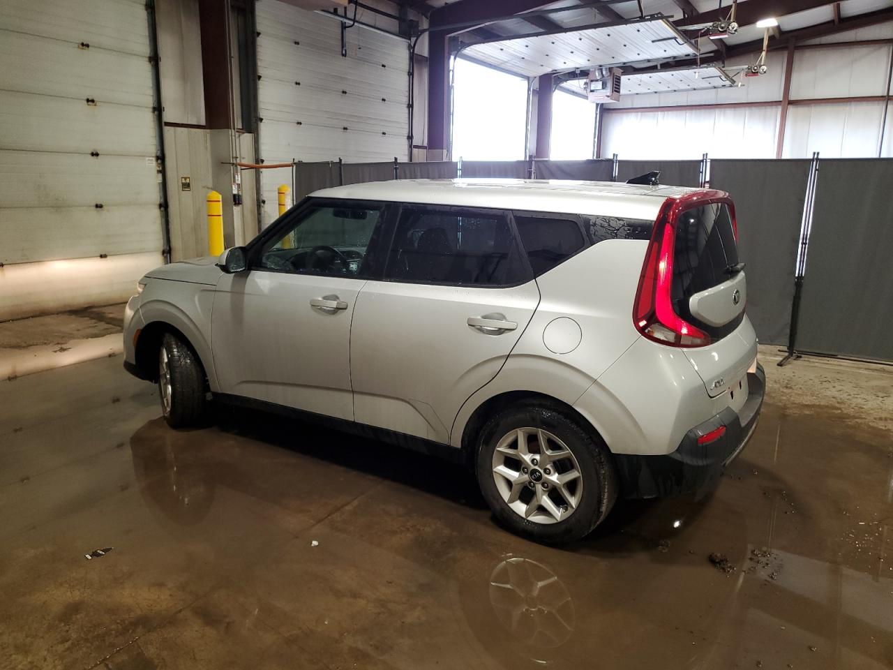 2021 Kia Soul - Image 2
