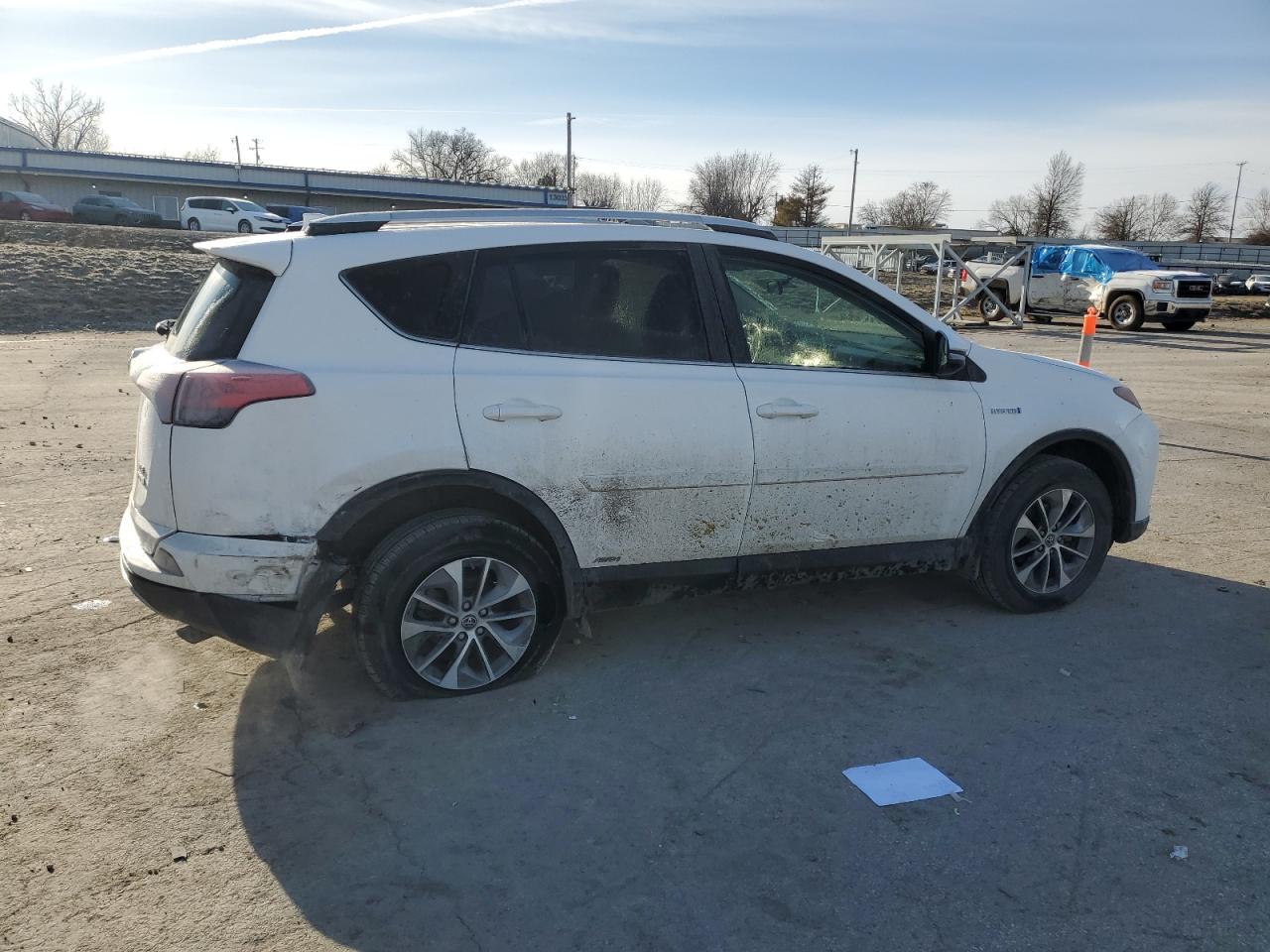 2016 Toyota RAV 4 - Image 3
