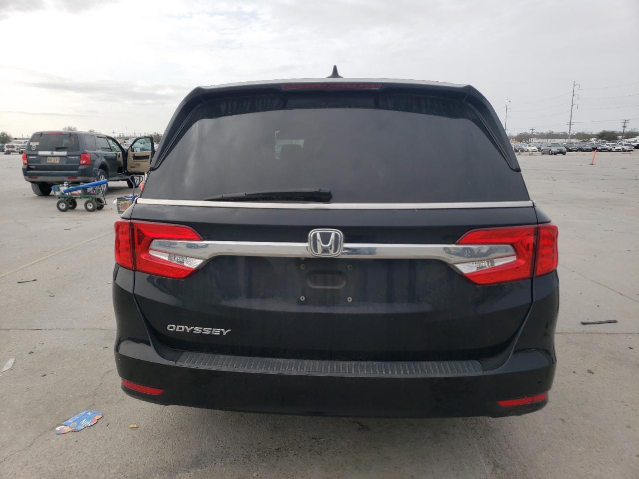 2018 Honda Odyssey - Image 6