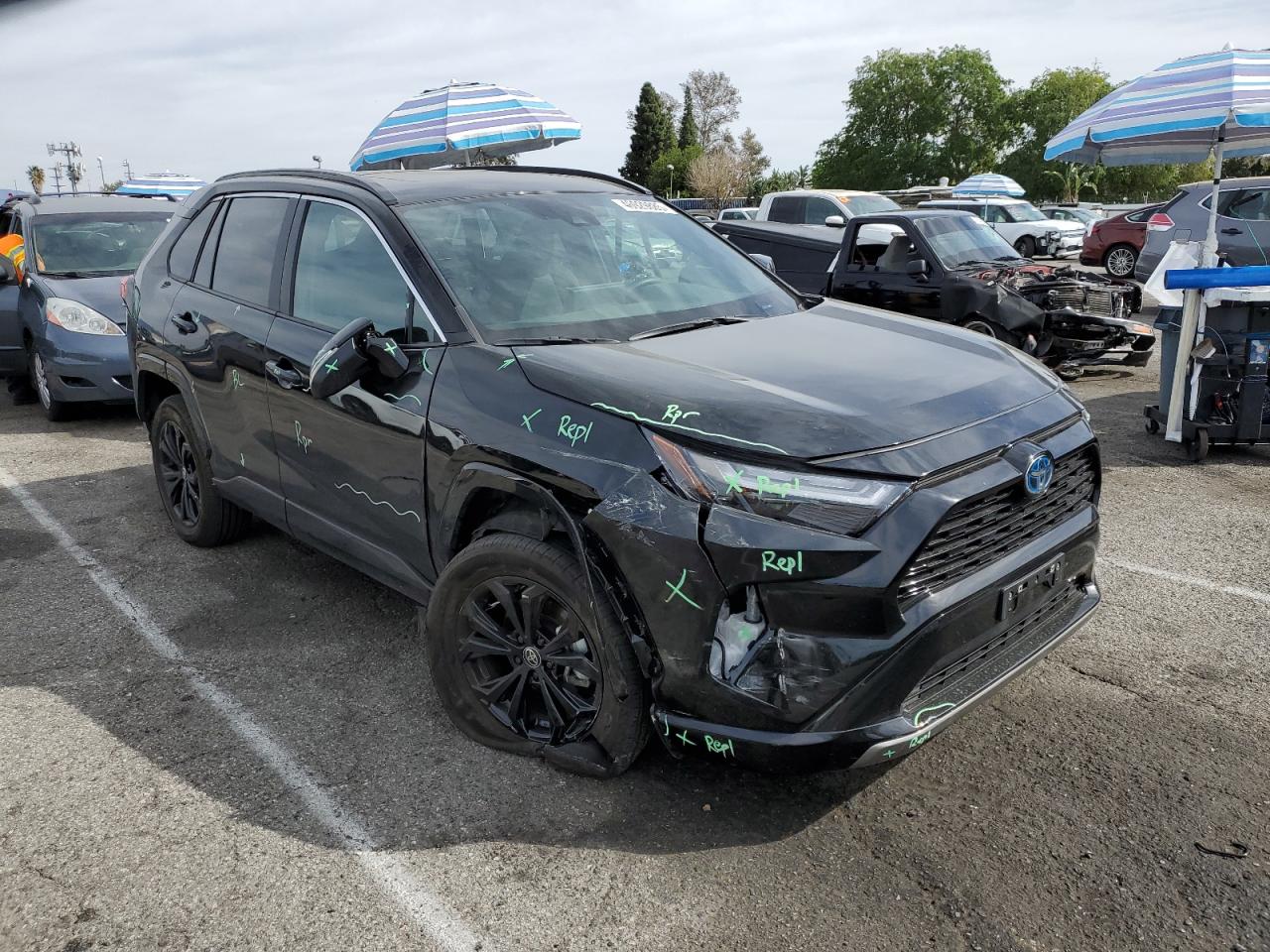2022 Toyota RAV 4 - Image 4
