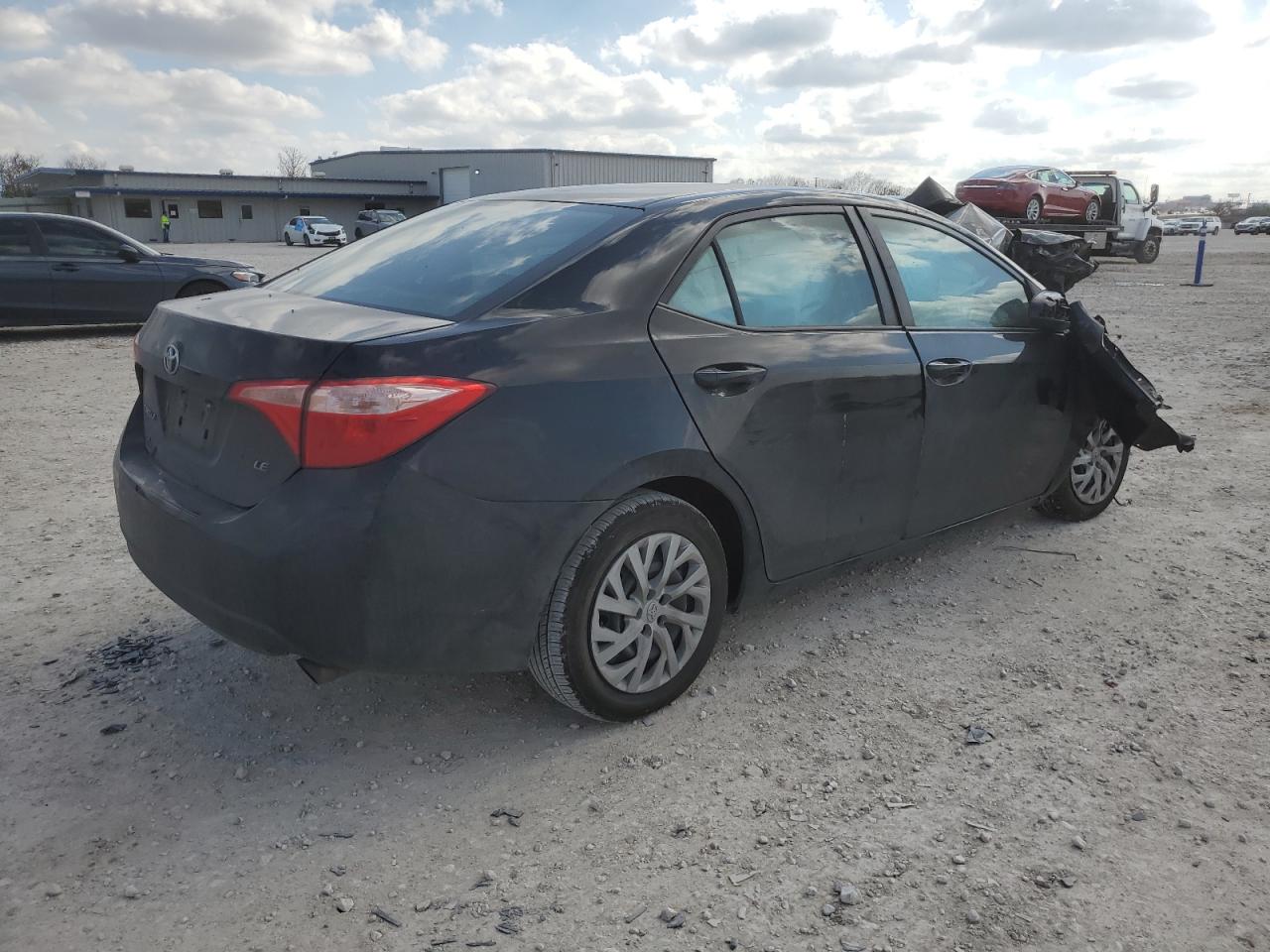 2018 Toyota Corolla - Image 3