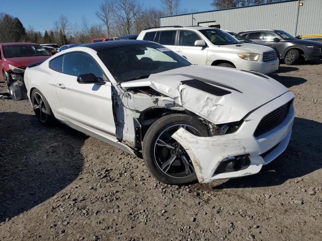  FORD MUSTANG 2016 Biały