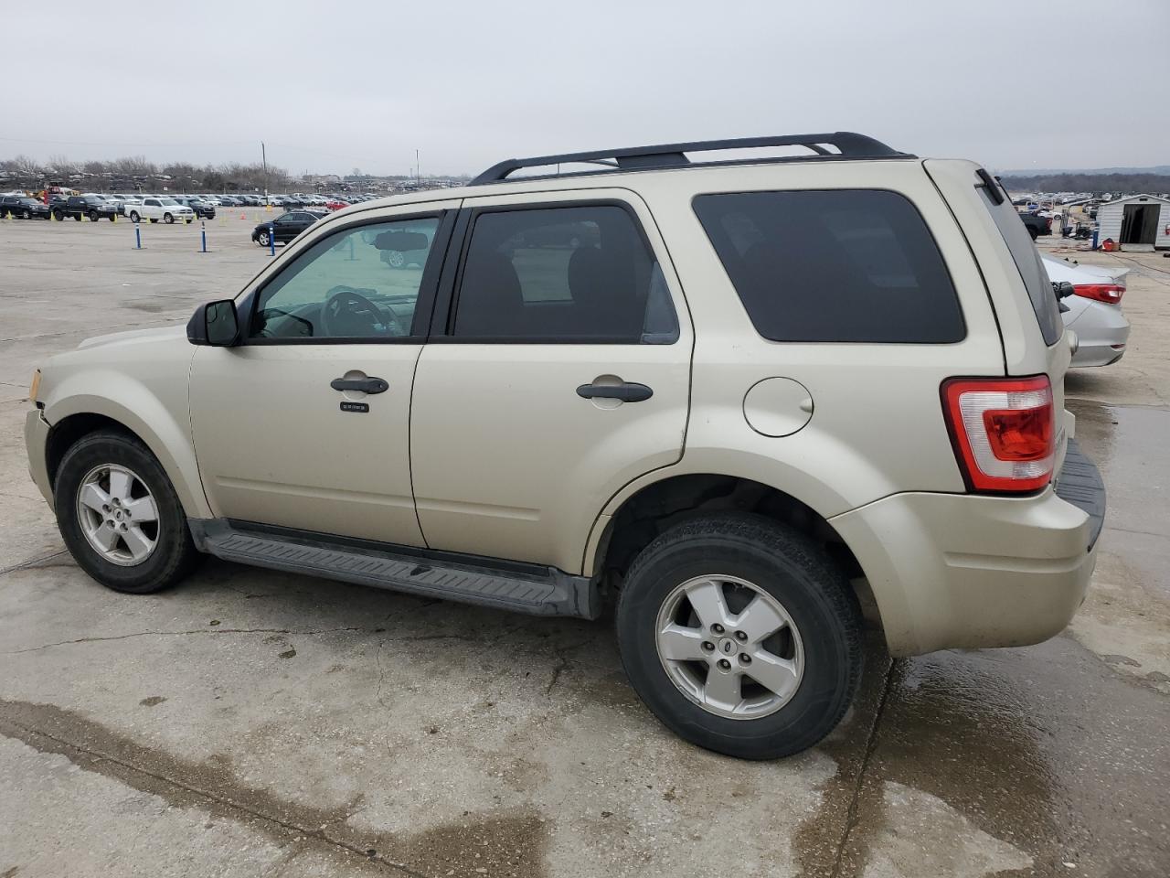 2012 Ford Escape - Image 2