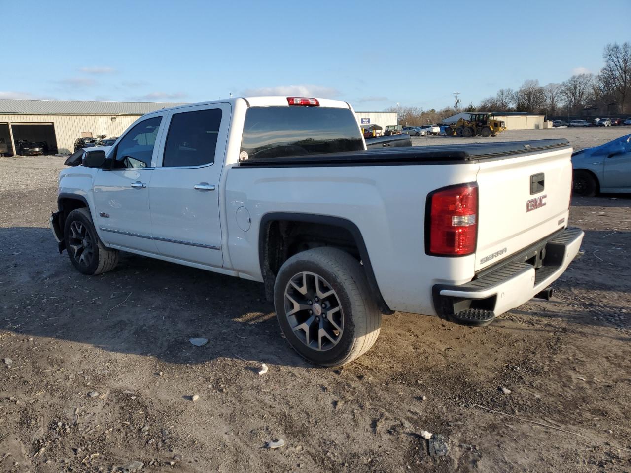 2014 GMC Sierra - Image 2