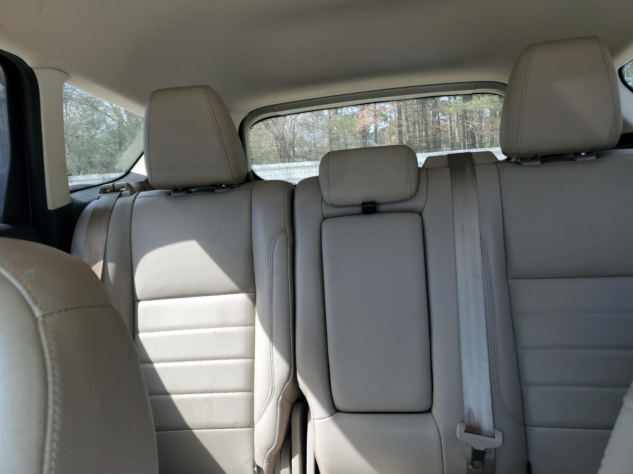 2016 Ford Escape - Image 10