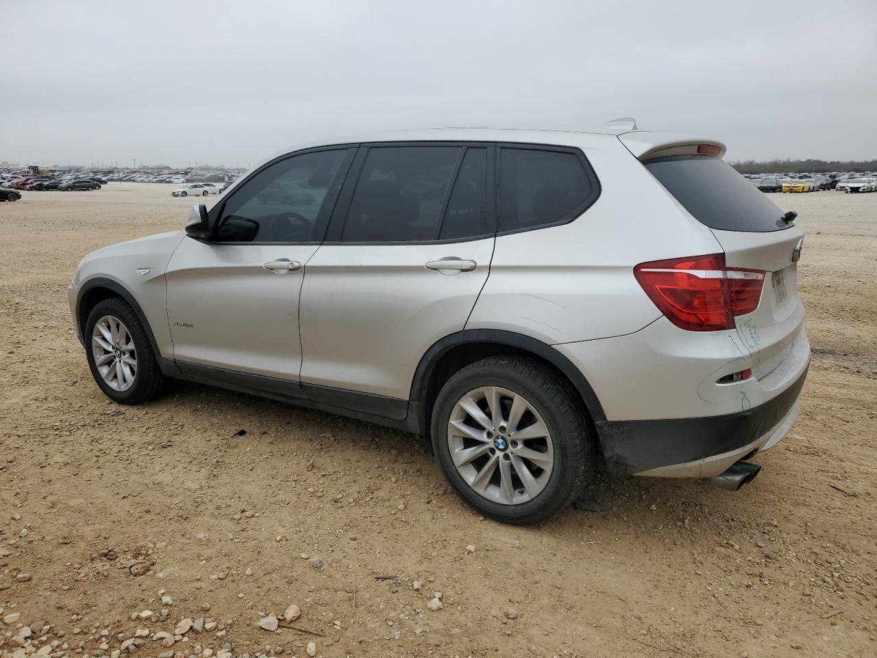 2013 BMW X3 - Image 2