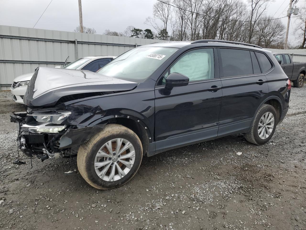 2020 Volkswagen Tiguan - Image 1