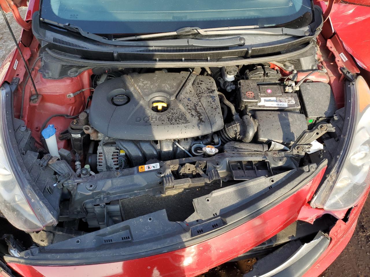 2013 Hyundai Elantra - Image 13